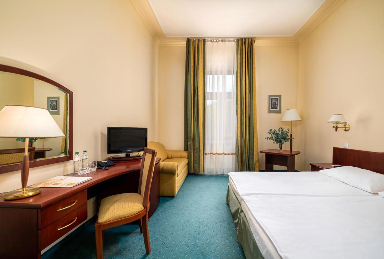 Hotel Palace Europa Lublin Exterior photo