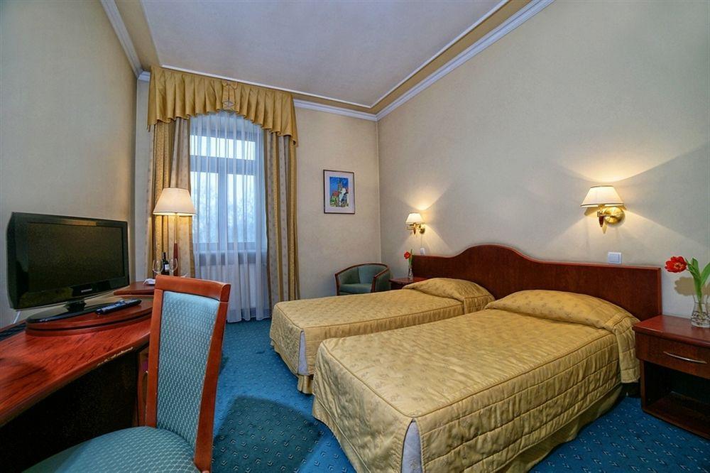 Hotel Palace Europa Lublin Exterior photo