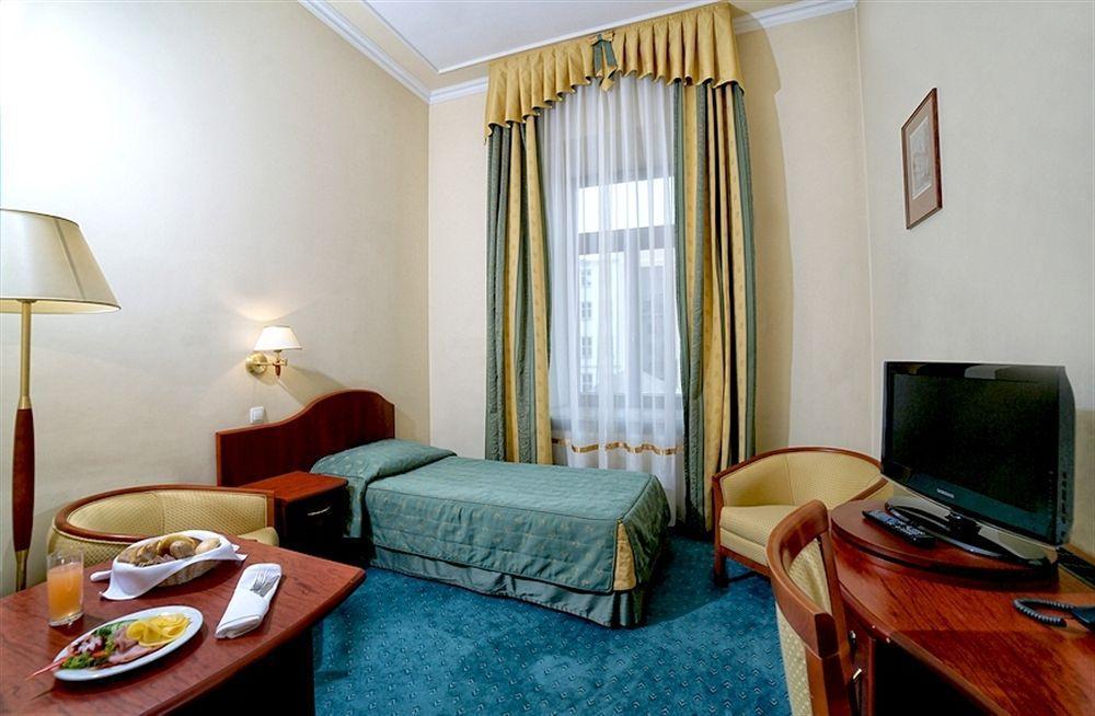 Hotel Palace Europa Lublin Exterior photo