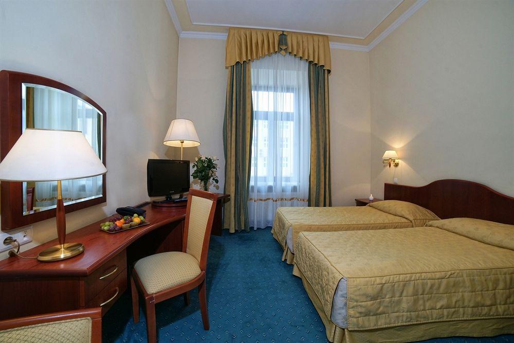 Hotel Palace Europa Lublin Exterior photo